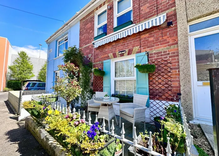 Garibaldi Cottage